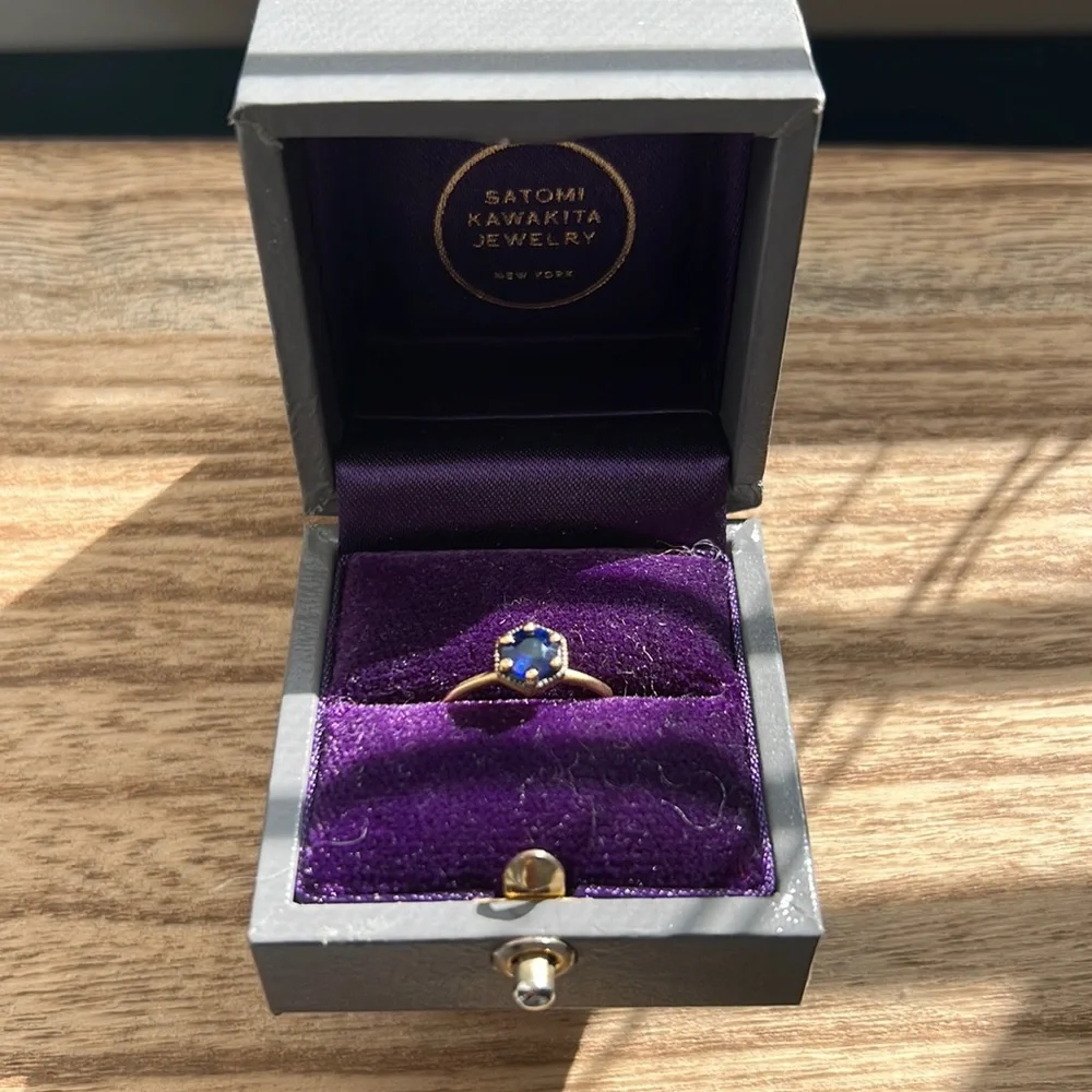 Satomi Kawakita Sapphire Hexagon Solitaire Ring - Picture 7 of 9